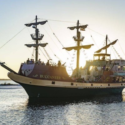 another side angle of the Buccaneer Pirate Ship on the water